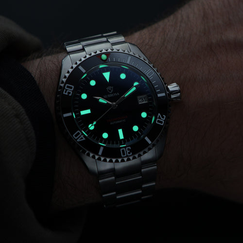 Pathfinder dial glowing in the dark, Super-LumiNova hour markers